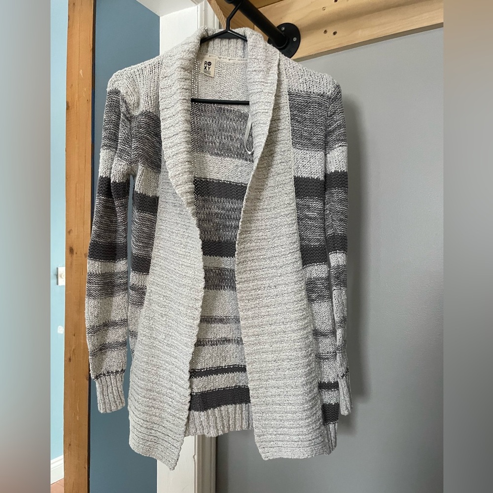 Roxy cardigan